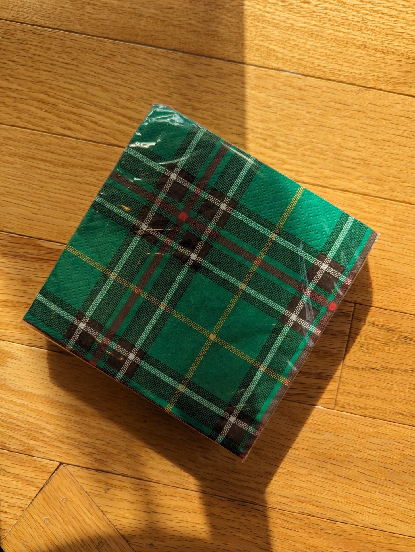 Newfoundland Tartan Beverage Napkins